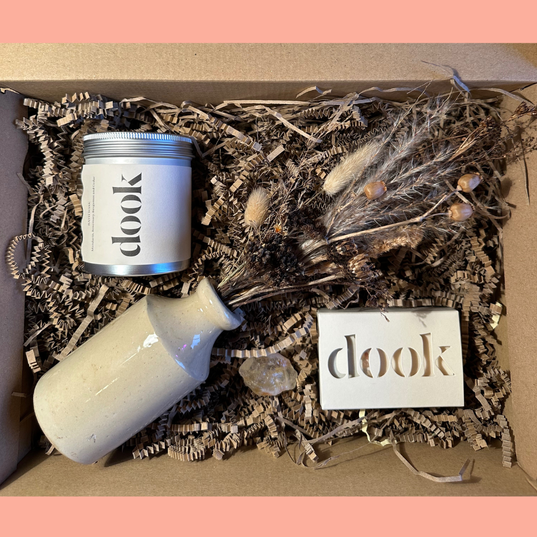 Dook & Dried Flower Wellbeing Box - Dook & Antique Vase #1